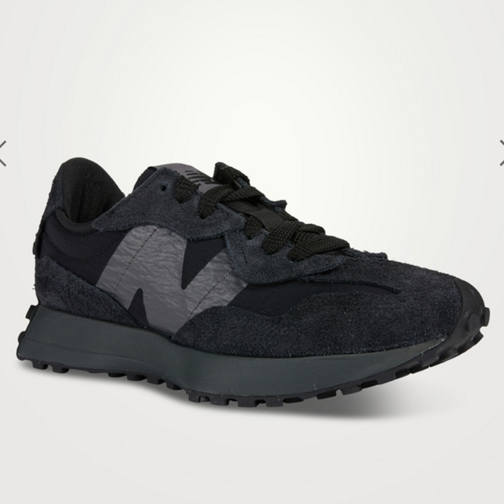 New Balance Black and Gray Women's Sneakers